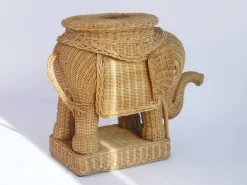 Großer Vintage Gewebter Elefanten Pflanzenständer aus Rattan, 1960er