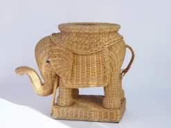 Großer Vintage Gewebter Elefanten Pflanzenständer aus Rattan, 1960er