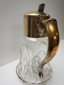 Großer Vintage Krug aus vergoldetem Kristallglas mit Eiseinsatz, 1930er