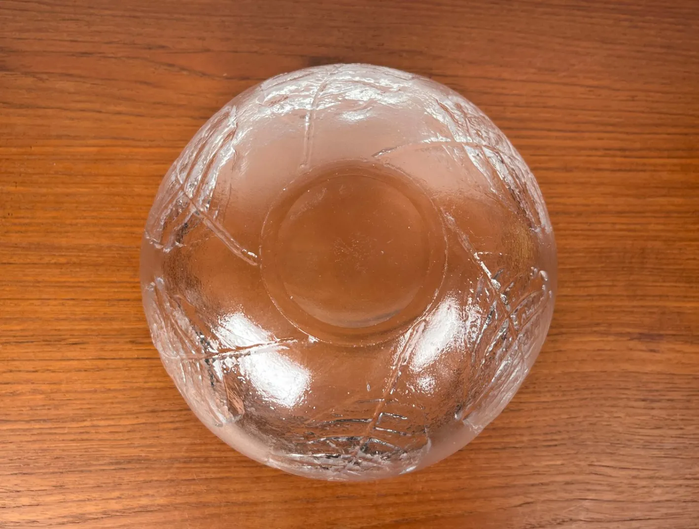Große schwedische Vintage Glasschale mit Blumendekor von Ann Wärff für Kosta Boda, 1970er