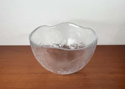 Große schwedische Vintage Glasschale mit Blumendekor von Ann Wärff für Kosta Boda, 1970er