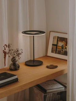 Große Sin Tischlampe aus Graphit von Antoni Arola