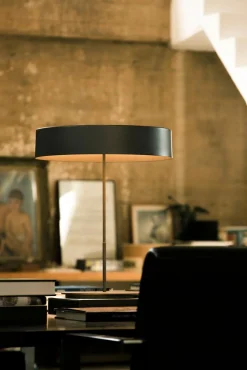 Große Sin Tischlampe aus Graphit von Antoni Arola