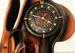 Große Skulpturale Wanduhr, 1970er