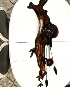 Große Skulpturale Wanduhr, 1970er