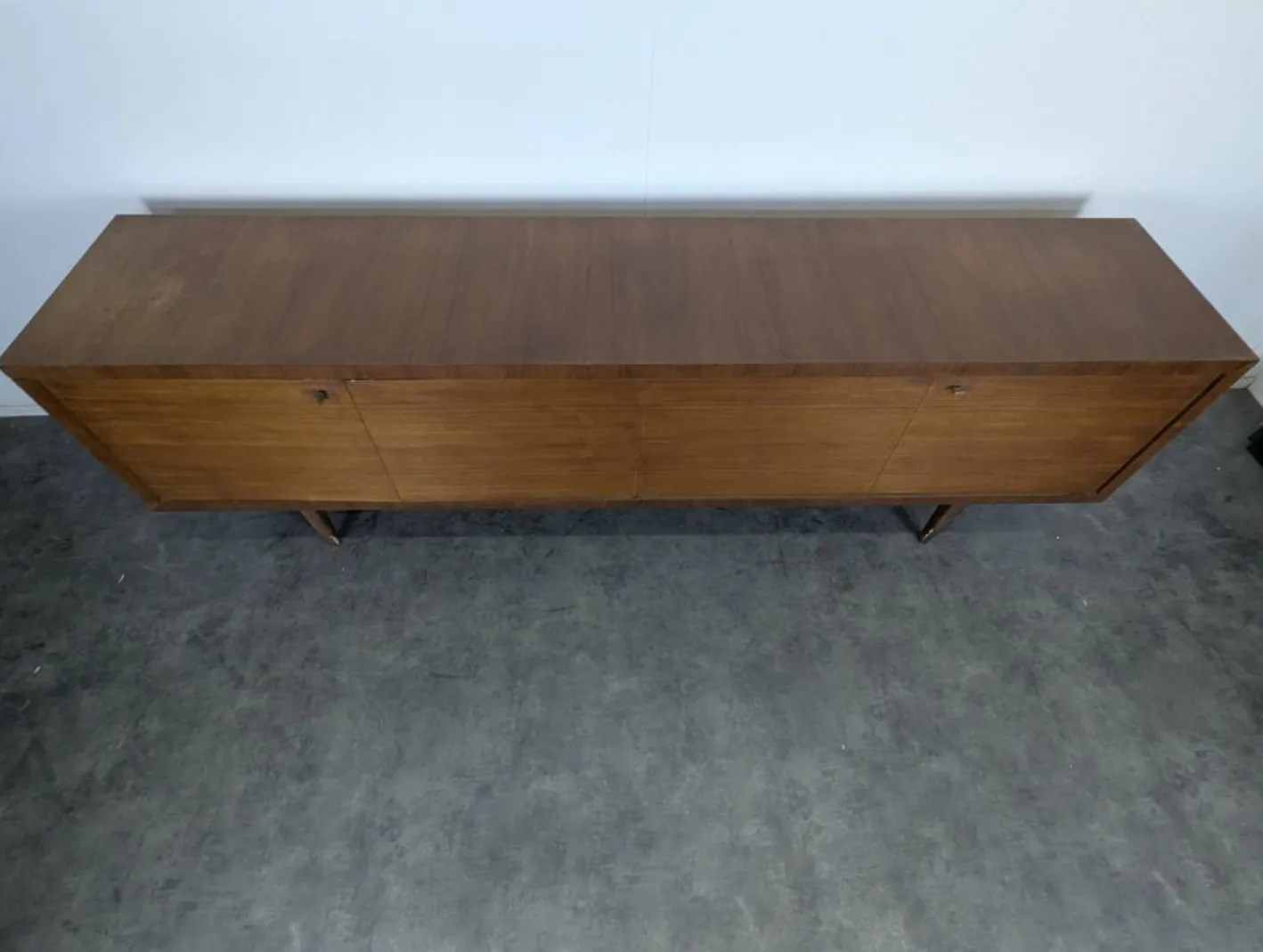 Großes modernes Sideboard aus Teak