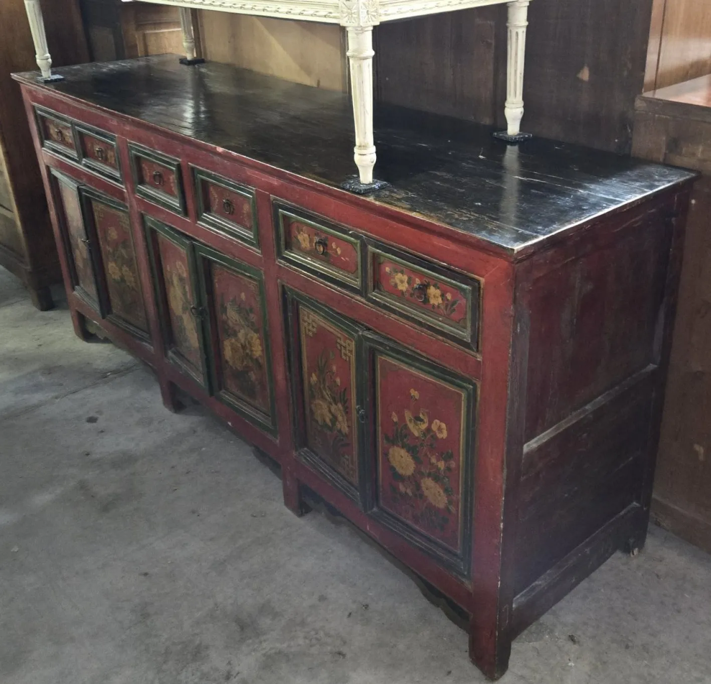 Großes Sideboard aus lackiertem Holz, 19. Jh