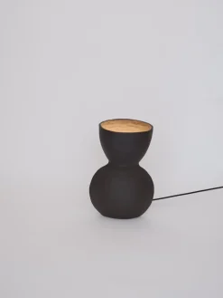 Große Unira Lampe in Schwarz von Ia Kutateladze
