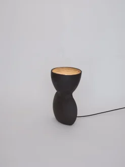 Große Unira Lampe in Schwarz von Ia Kutateladze