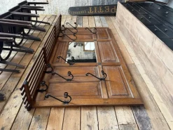 Große wandmontierte Garderobe aus Eiche, frühes 20. Jh