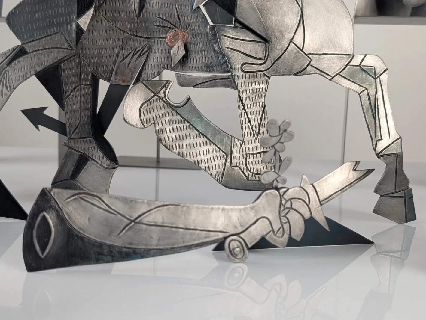 Guernica Skulpturen aus Metall von Picasso, 10 . Set