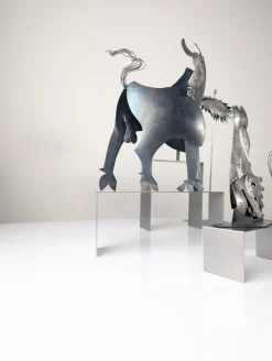 Guernica Skulpturen aus Metall von Picasso, 10 . Set
