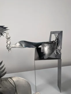 Guernica Skulpturen aus Metall von Picasso, 10 . Set