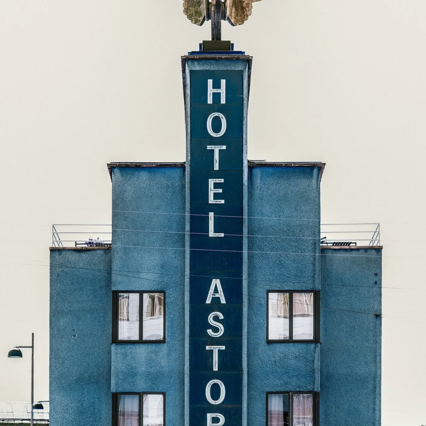 Guy Sargent, Hotel Astoria, Fotografie
