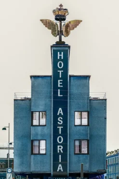 Guy Sargent, Hotel Astoria, Fotografie