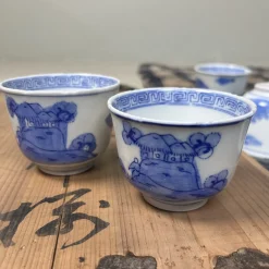 Handbemalte Edo Yunomi Teetassen, Japan, 18 . Set