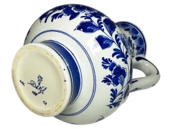 Handbemalte Vase in Blau & Weiß von CM Albers für Royal Delft, 1978