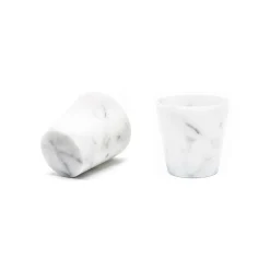 Handgefertigte Grappa Gläser aus weißem Carrara Marmor von Fiammetta V., 2er Set