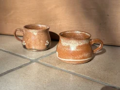 Handgefertigte Keramiktassen mit Griffen von Helma Klett, 1990er, 2er Set