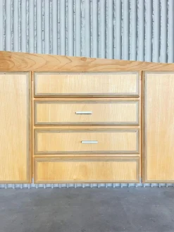 Handgefertigtes asymmetrisches Sideboard, 1980er