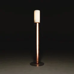 Handgefertigte Stehlampe aus Keramik mit zylindrischem Leinenschirm in polierter bernsteinfarbener Glasur von Svitanok