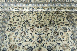 Handgeknüpfter Kashan Teppich aus Korken & Wolle, 2000er