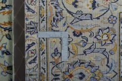 Handgeknüpfter Korkteppich Kashan aus Wolle
