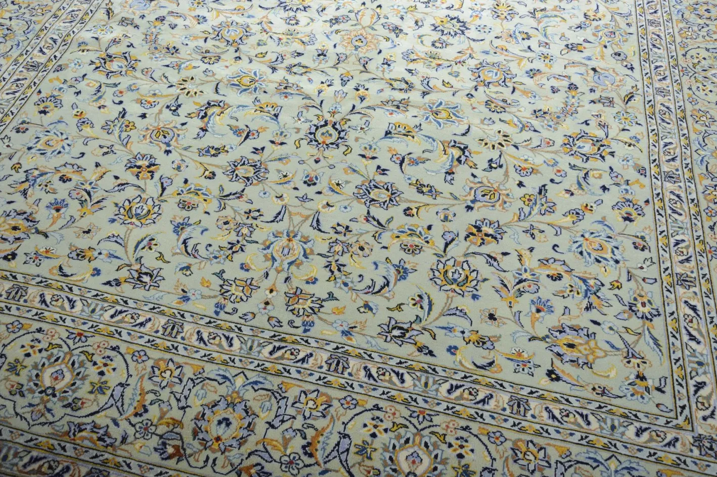 Handgeknüpfter Korkteppich Kashan aus Wolle