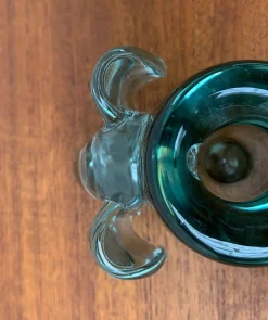 Handgemachter afrikanischer Vintage Kerzenhalter aus Glas in Tier-Optik von Ngwenya Glass, 2er Set