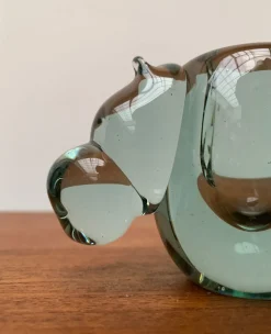 Handgemachter afrikanischer Vintage Kerzenhalter aus Glas in Tier-Optik von Ngwenya Glass, 2er Set