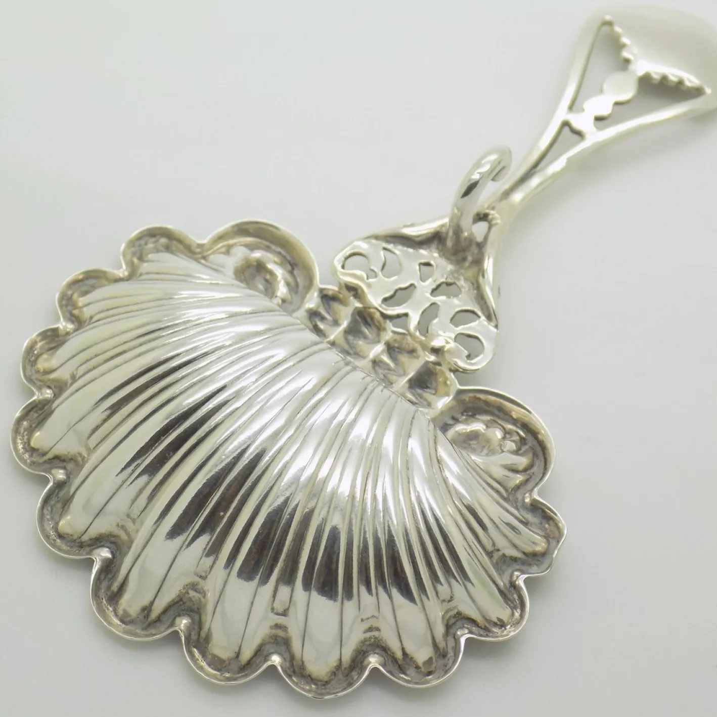 Handgemachter italienischer Vintage Löffel aus 925 Sterling Silber in Muschelform, Padua, 1980er