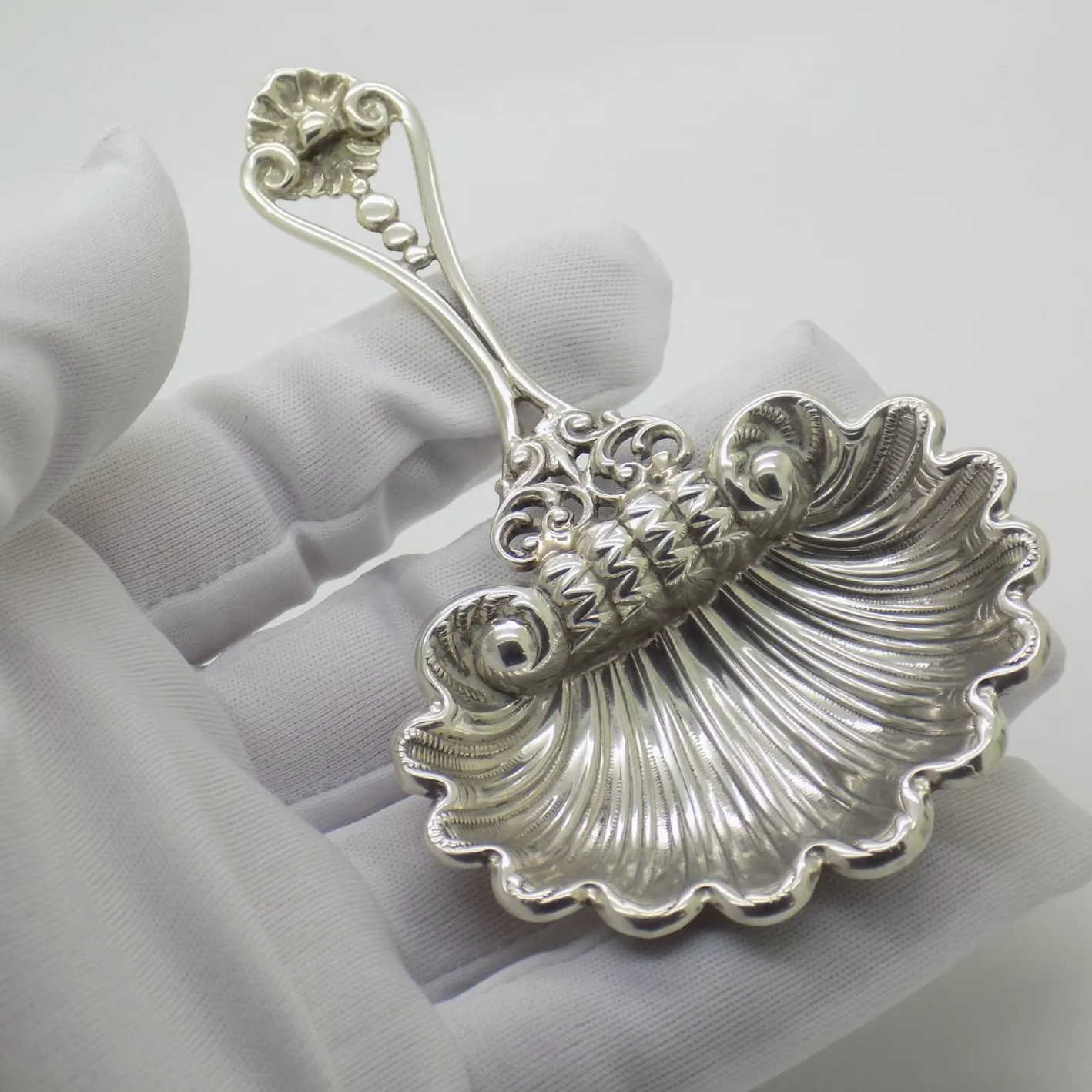 Handgemachter italienischer Vintage Löffel aus 925 Sterling Silber in Muschelform, Padua, 1980er