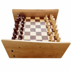 Handgemachtes Schachbrett mit Schachfiguren von Giuseppe Deepak Benti, Satz von 33