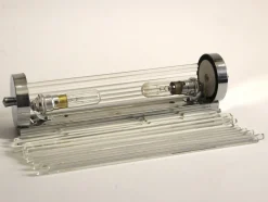 Henri Petitot zugeschriebene Art Deco Wandlampe für Atelier Henri Petitot, 1930er