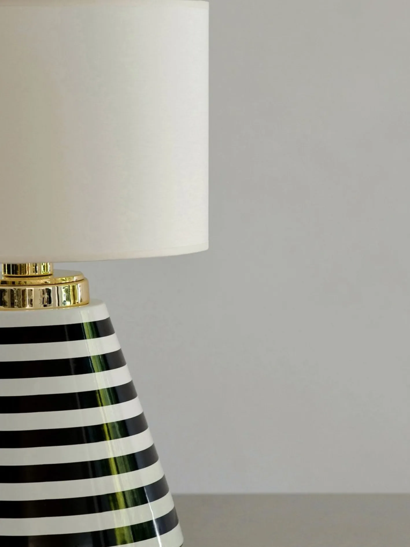 Hepburn Lampe von Eric Willemart