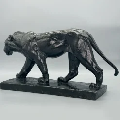 Herumschleichender Löwe von Piero Palazzolo, 1920er