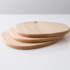 Hex Pebble Schneidebrett von Noah Spencer für Fort Makers
