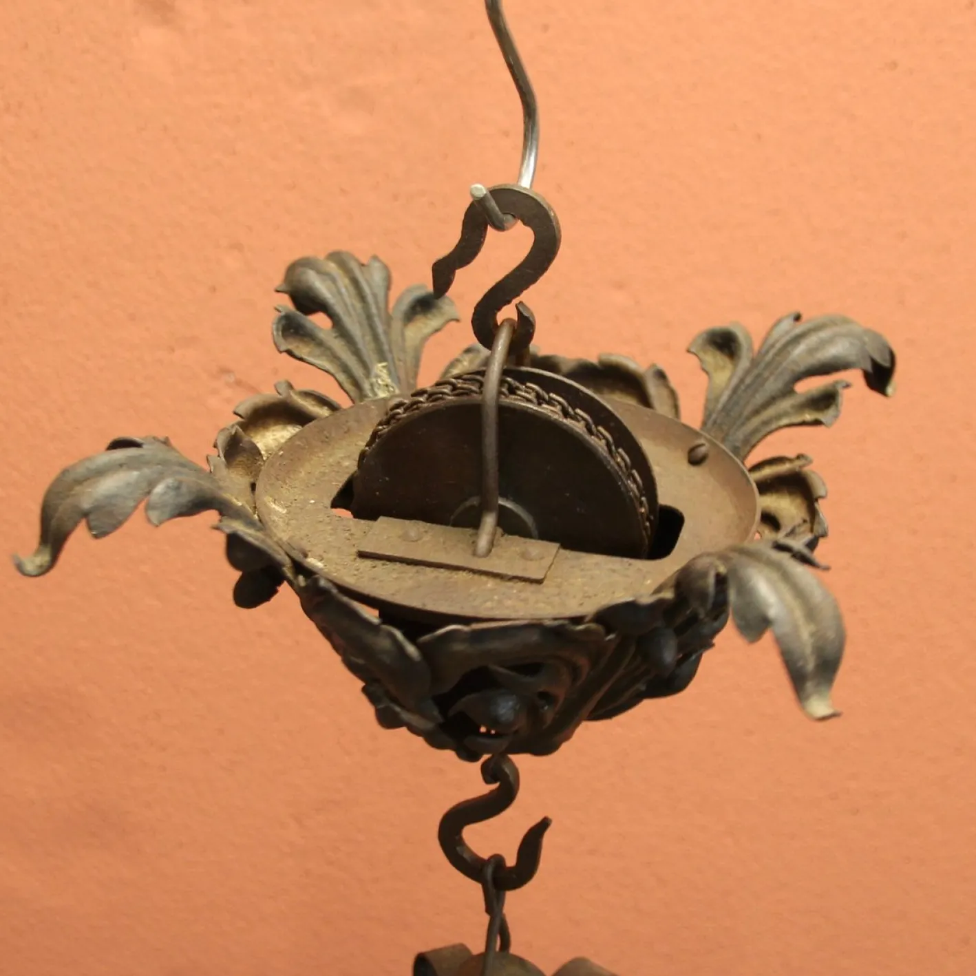 Höhenverstellbare Französische Laterne mit Akanthusblättern, 1920er