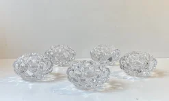 Himbeerfarbene Kerzenhalter aus Glas von Anne Nilsson für Orrefors, 5er Set