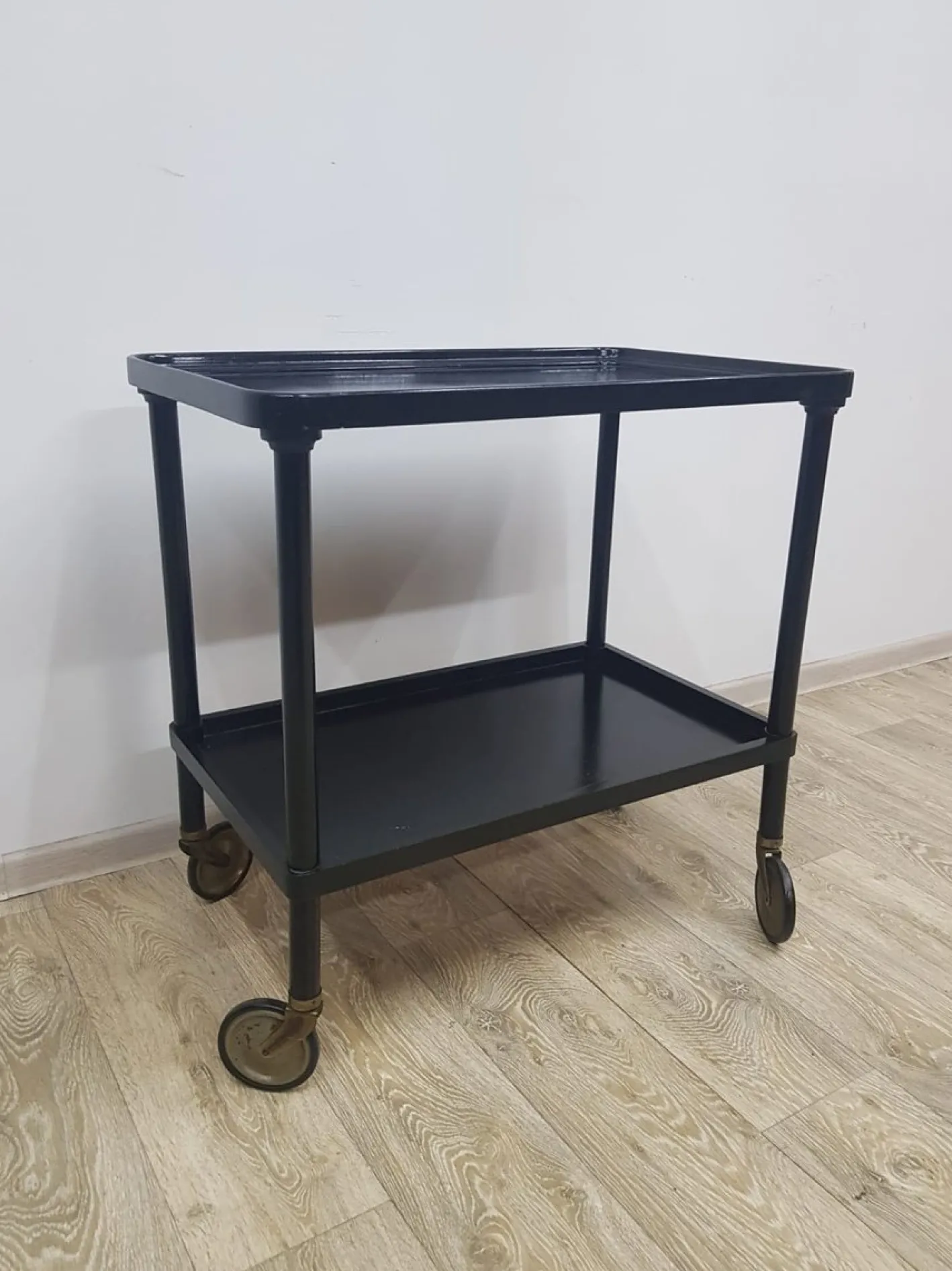 Historische Schwarze Mobile Bar, 1930er