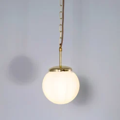 Hängelampe aus Opalglas, 1950er