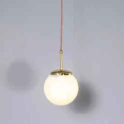 Hängelampe aus Opalglas, 1950er