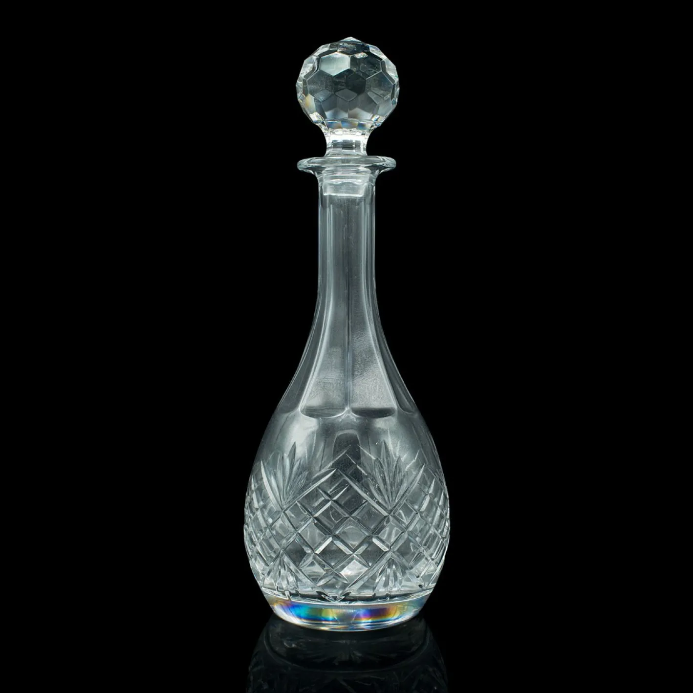 Hoher englischer Vintage Port Dekanter aus geschliffenem Glas, 1960er