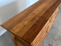 Hohes Mid-Century Modern Eichenholz Sideboard von Axel O. Röck für Ottrup Møbelfabrik, 1963