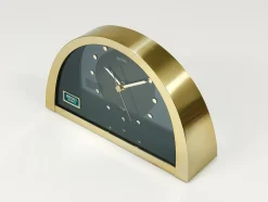 Hollywood Regency Durchsichtige Tischuhr aus Messing, Seiko zugeschrieben, Japan, 1980er