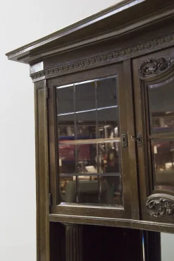 Holz Sideboard mit Marmor und Messing Details von Ignaz Herlinger, 1890er