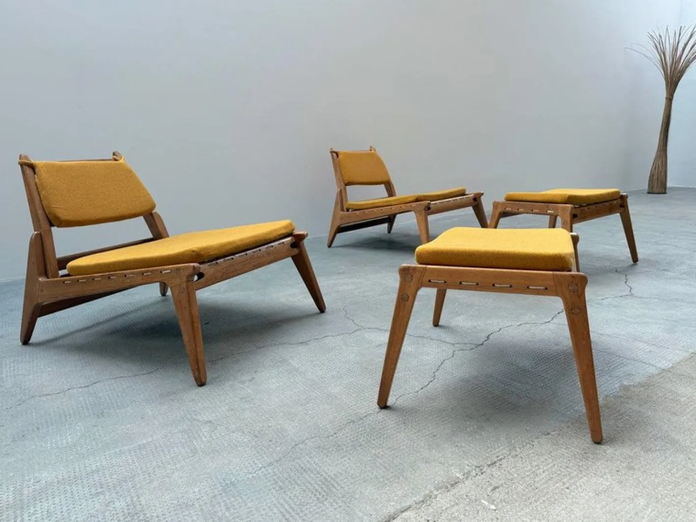 Hunting Sessel mit Fußhocker aus Eiche von Heinz Heger für PGH Annaberg Buchholz, 1960er, 4er Set
