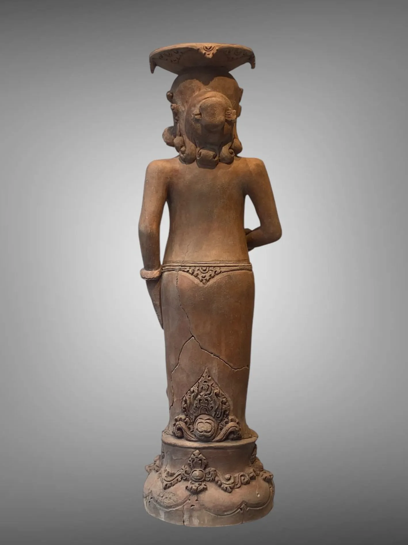 Indonesischer Künstler, Majapahit Ära Figur, 1295-1500, Terrakotta