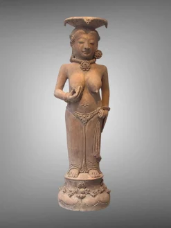 Indonesischer Künstler, Majapahit Ära Figur, 1295-1500, Terrakotta