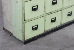Industrieller Apothekerschrank mit Schubladen, 1930er